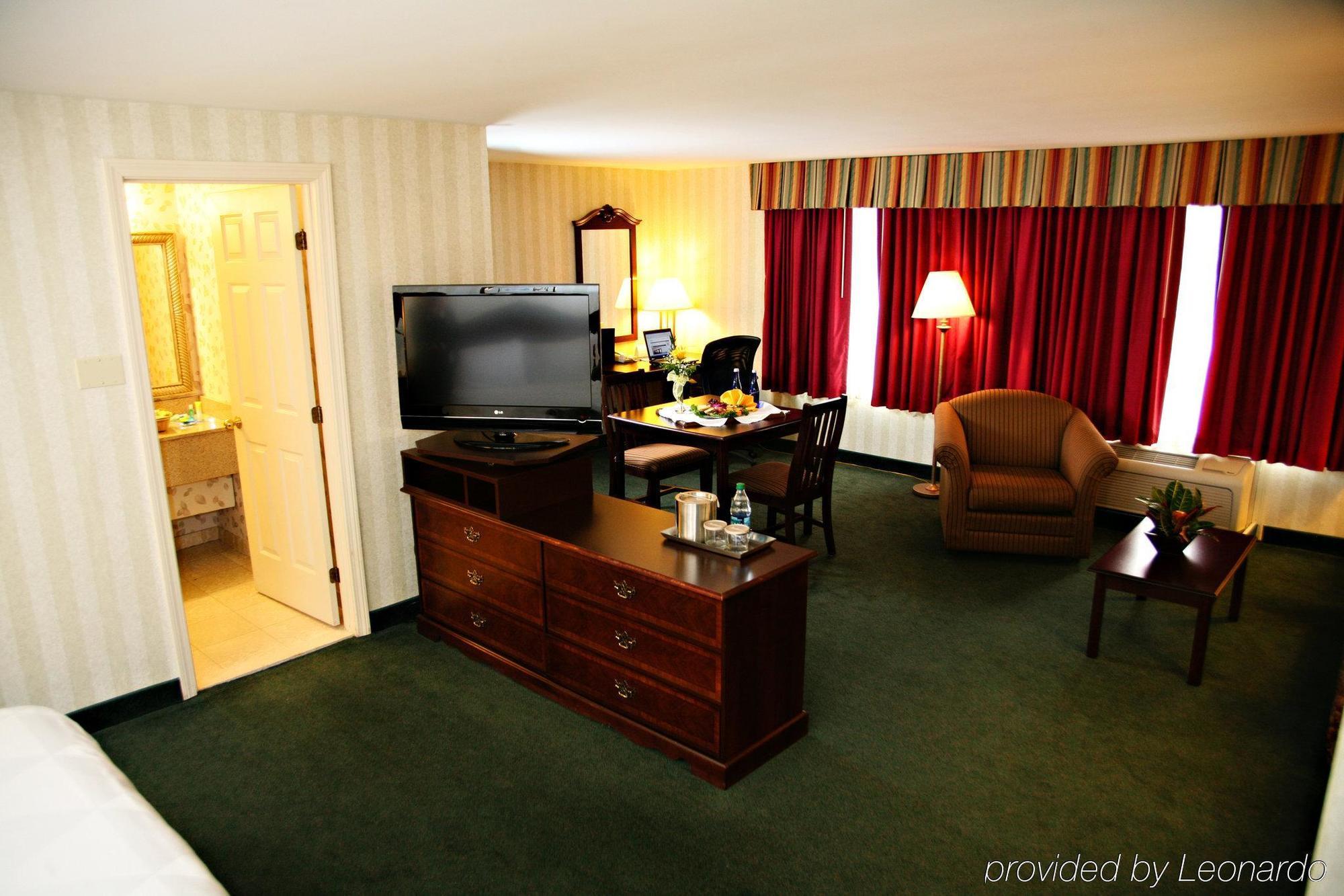 Radisson Hotel And Suites Chelmsford-Lowell Quarto foto